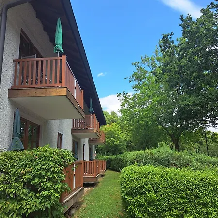 Appartementhaus Kastanie מלון דירות 3*