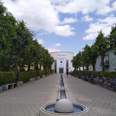 Appartementhaus Kastanie מלון דירות 3*