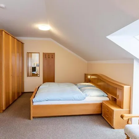 Appartementhaus Kastanie 3*