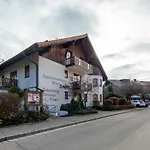 Appartementhaus Kastanie 3* Bad Füssing