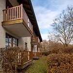 Appartementhaus Kastanie Aparthotel 3*