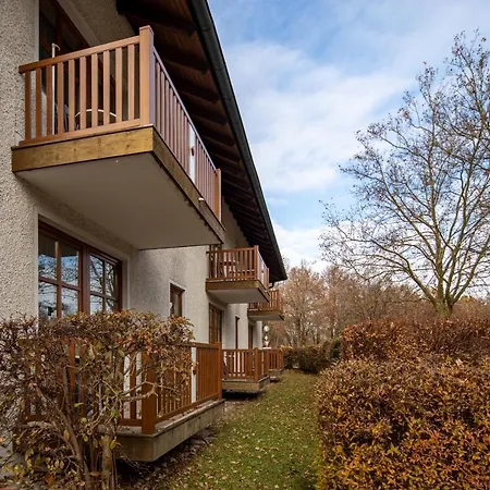 Appartementhaus Kastanie アパートホテル 3*