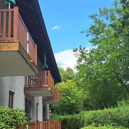 アパートホテル Appartementhaus Kastanie 3*