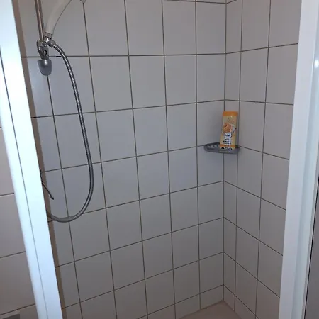 アパートホテル Appartementhaus Kastanie 3*