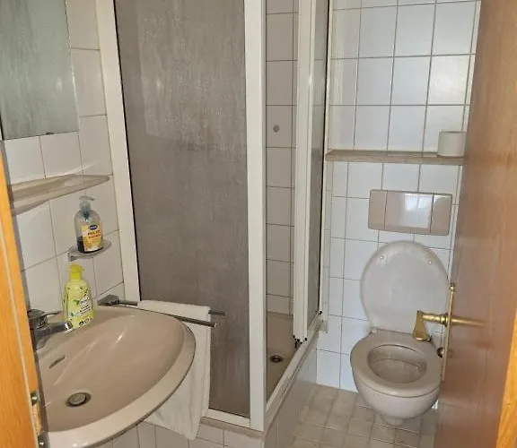 アパートホテル Appartementhaus Kastanie 3*